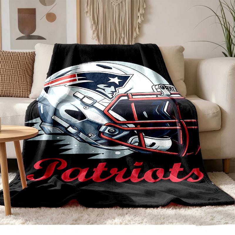New England Patriots Soft and comfortable flannel Suitable for sofas living rooms outdoor camping travel and also makes a great anniversary gif