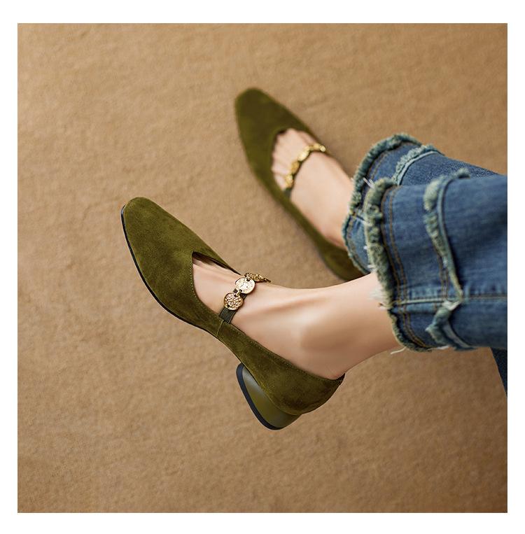 Мягкий квадратный носок цепочка с золотыми монетами туфли Мэри Джейн женские 2025 новые ретро французские удобные универсальные низкий каблук толстый каблук одинарные туфли