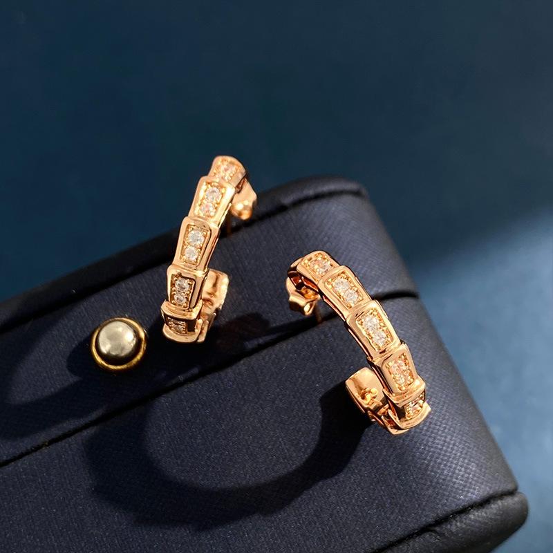 Аксессуары, Медь Узкая версия Полные бриллиантовые серьги в форме змеи С-образной формы Ins Популярный дизайн Серьги-гвоздики Украшения для ушей
