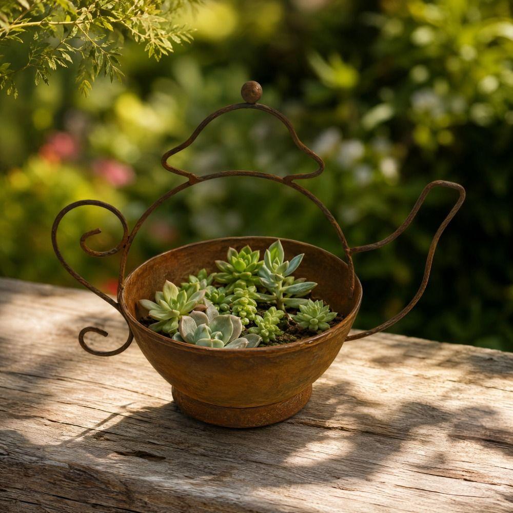 Rust-Resistant Kettle Shape Flower Pots Decorative Metal Teapot Planter Outdoor Garden