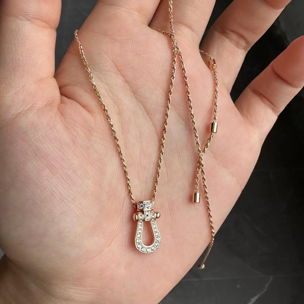 Full Diamond Necklace Medium Carved Fujia U-Shaped Cross Clavicle Chain Women's Jewelry