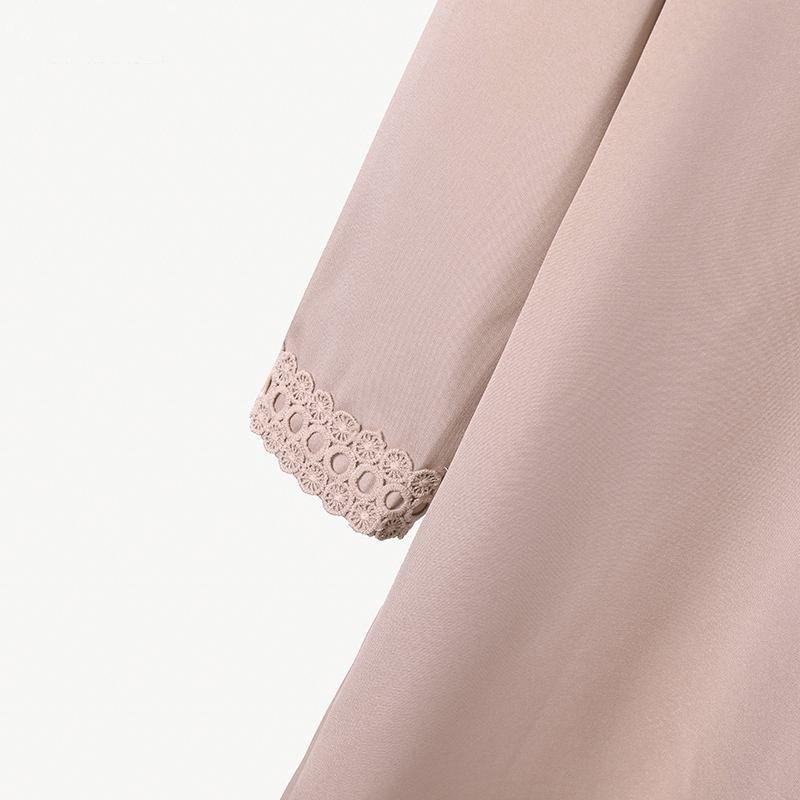 2024 Elegant Middle Eastern Muslim Women's Lace Suit with Long Sleeve Top and Wide Leg Pants for Spring and Autumn