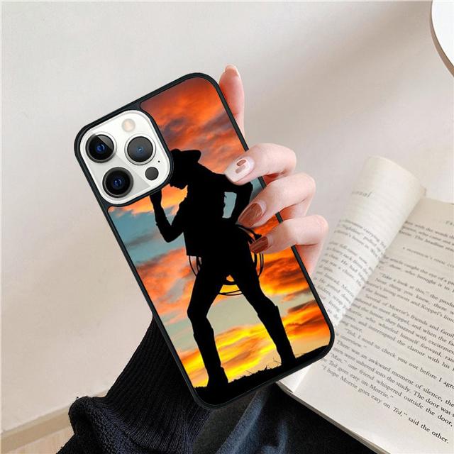 Чехол-силуэт ковбойши с коровой и лошадью для iPhone 17 Air 15 16e 14 13 12 Pro Max 11 Pro Max Plus Чехол для телефона Coque