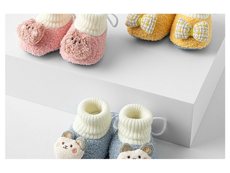 Warm Lambswool Fleece Baby Prewalker Shoes - Non-Slip, Thickened for Autumn/Winter
