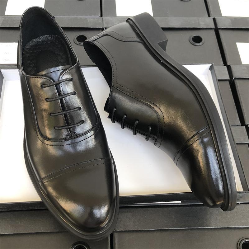 Три совместных кожаные туфли мужские деловые деловые кожаные повседневные британские дышащие мужские костюмы для работы жениха свадебные туфли