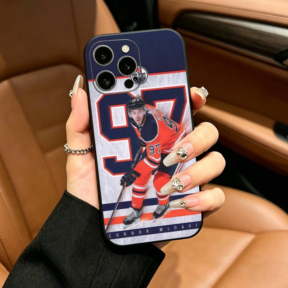 Чехол для телефона C-Connor McDavid 97 для iPhone 17,16,15,14,13,12,11 Pro Max,16/15/14Plus,XS Мягкий черный чехол