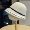 Новая осенне-зимняя шляпа с большой головой, женская шляпа-ведро, женская зимняя теплая и подчеркивающая лицо маленькая шляпа-панама, однотонная полосатая шляпа рыбака
