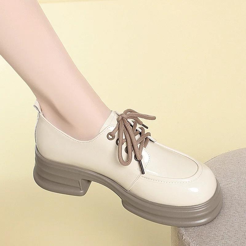 Модные женские лоферы черные с круглым носком на платформе оксфорды обувь для женщин 2025 весна новые в британском стиле на шнуровке лакированные лоферы