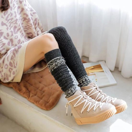 1 пара женских зимних носков для голени из плотного материала с цветными блоками, накидки на ноги выше колена, нескользящие, высокоэластичные, сохраняющие тепло носки