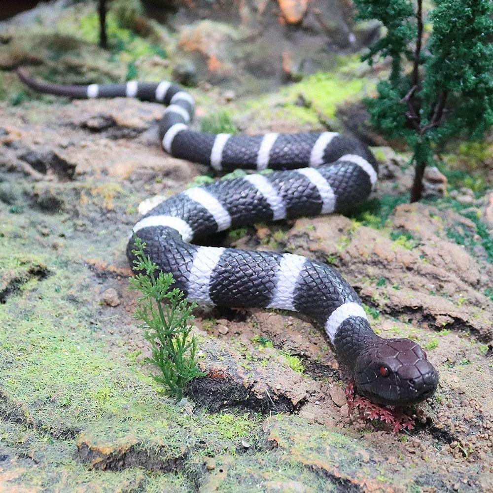 Python Cobra Snake Action Figures Soft TPR Simulation Snake Rattlesnake Model  Halloween Trick
