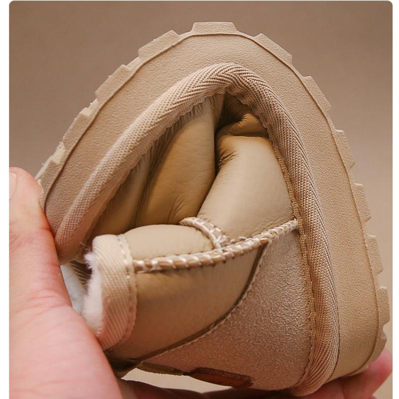 New Winter Velvet and Thick Cotton Boots for Boys and Girls Fashionable and Comfortable Soft-soled Non-slip Short Boots