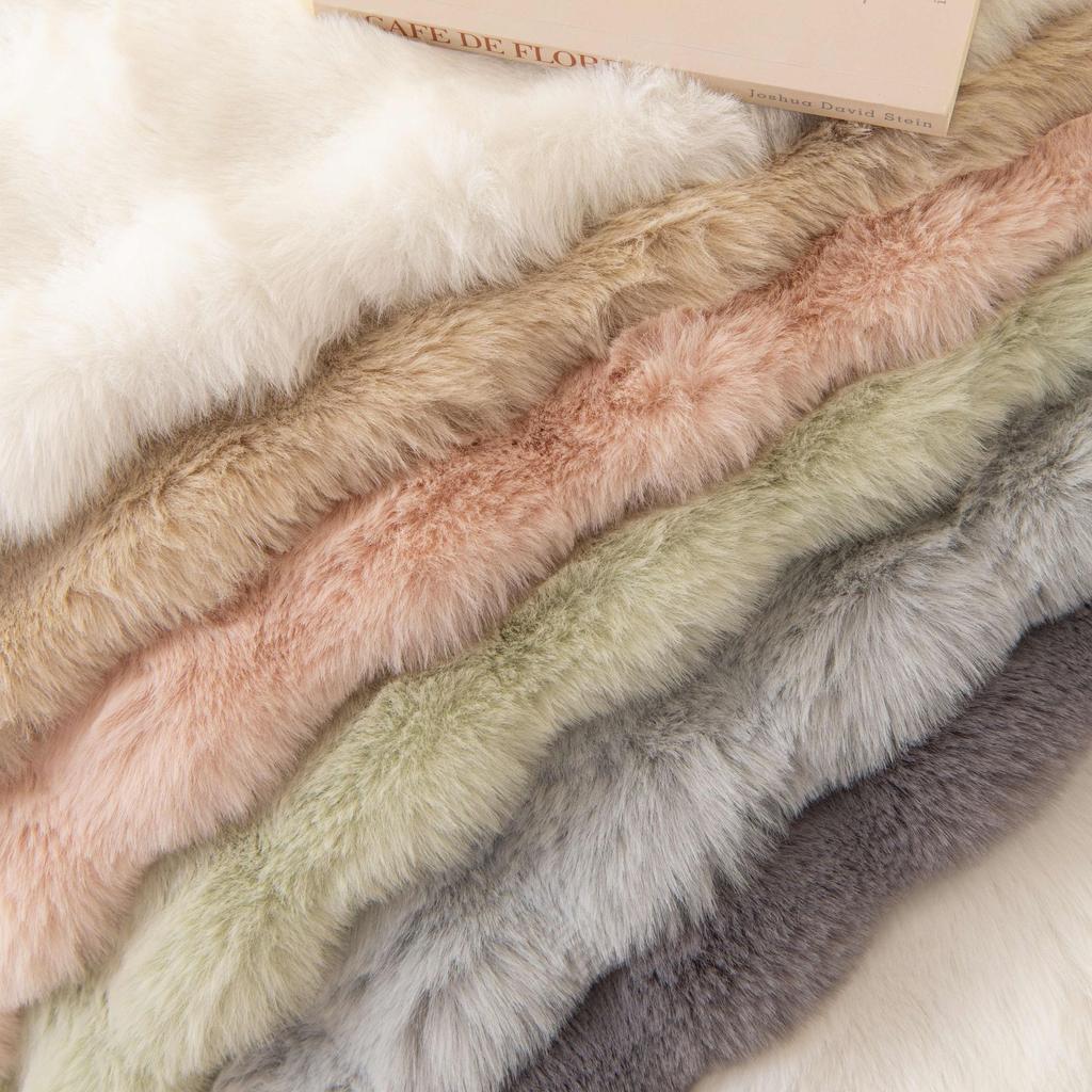 Плюшевая подушка для дивана с кошкой и кроликом, зимняя утолщенная, минималистичная, теплая, нескользящая крышка для дивана, плюшевый чехол, полотенце