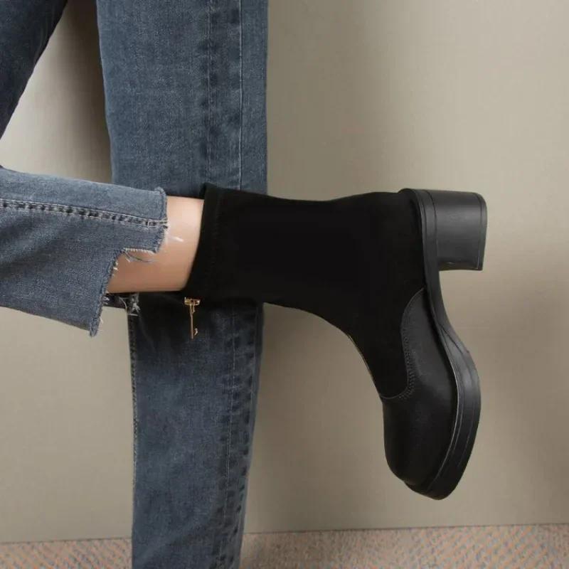 Мода Женщина Новые тенденции Ботильоны Челси с круглым носком Обувь на толстой платформе с лодыжкой Мотоциклетные повседневные Рыцарь Botas De Mujer