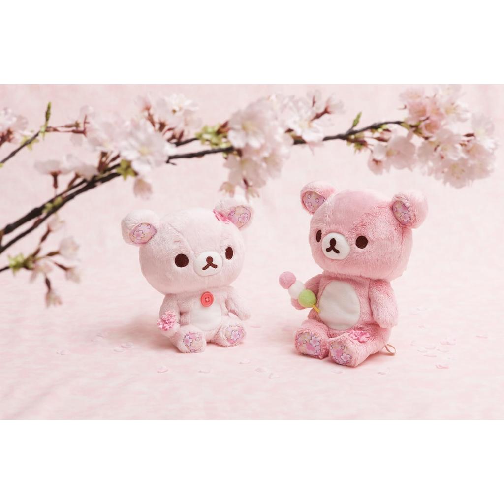 Плюшевая коллекционная игрушка Rilakkuma в тематике «Цветение», сидячая игрушка Korilakkuma MV22701, 160 x 150 x 90 мм, San-X, «Вишневая игрушка», размер примерно.