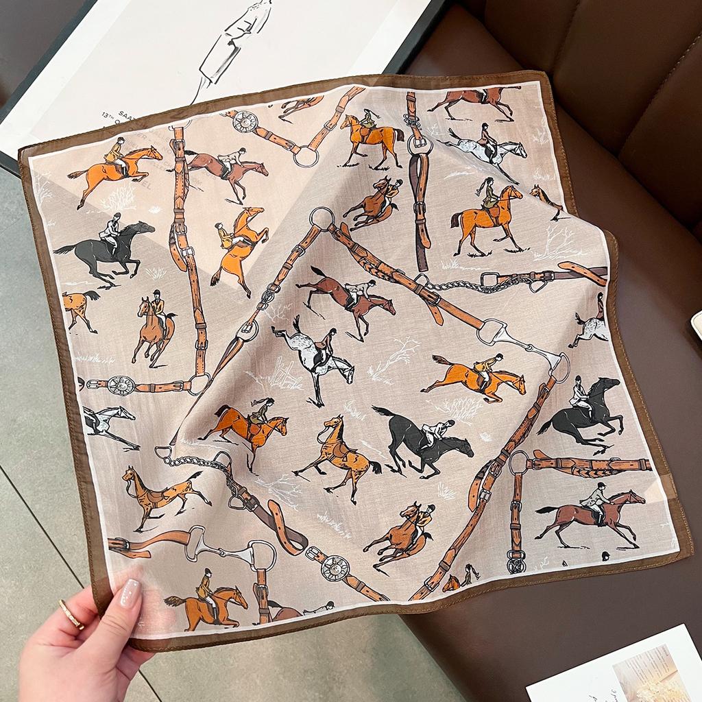 Summer new horse pattern mulberry silk European and American style retro small square scarf commuter decoration silk scarf stewardess scarf