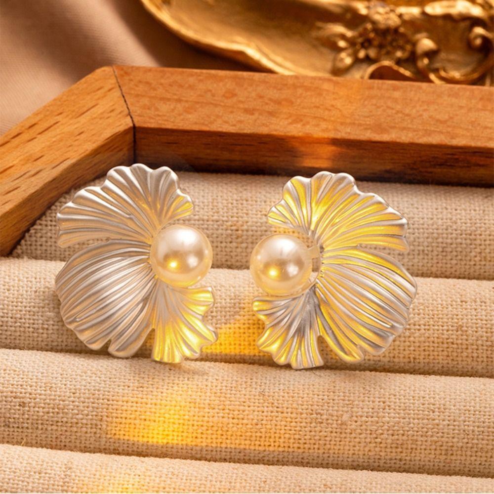 Textured Pearl Ear Studs Elegant Flower Earrings Jewelry Creative Ginkgo Leaf Earrings Party