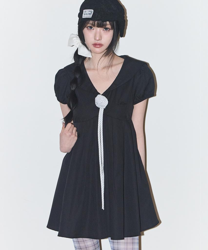 Iligo Sailor Collar Dress Black