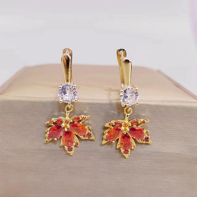 Роскошные серьги-капли с красным цирконом и кленовым листом для женщин, модные серьги золотого цвета, INS ювелирные изделия, аксессуары для вечеринок