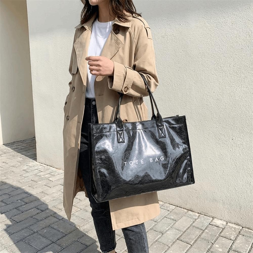 Glossy Transparent Jelly Bag Large Capacity Letter Prints Handbags Fashion PVC Tote Bag Swimming