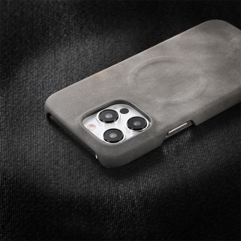 Магнитный чехол и наклейка для iPhone 17 Pro Max с текстурой натуральной кожи