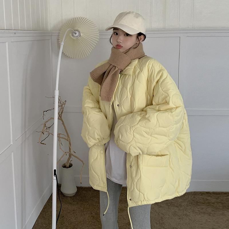 Ромбовидный хлопок Женская корейская зимняя одежда Ретро Куртка большого размера Хлебная одежда Свободная стелька Овечья шерсть Женская