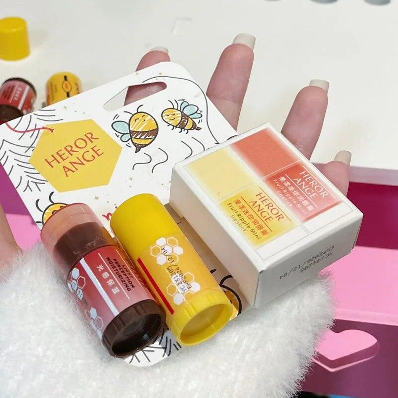 HERORANGE Fruit Mini Lip Balm Two Pack Set Moisturizing Lipstick Moisturizing Autumn and Winter Lip Mask Anti-Drying