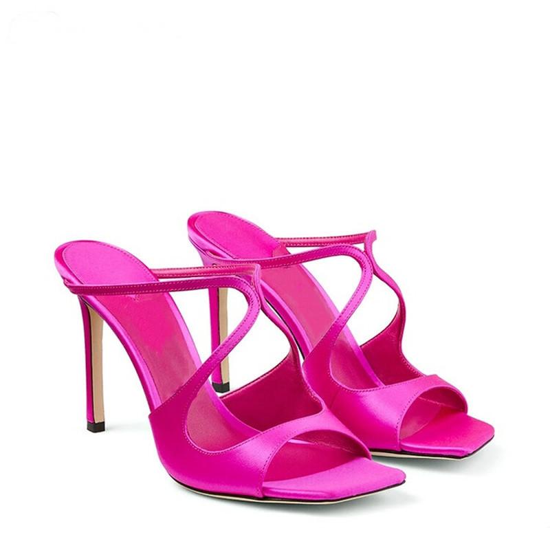 Модные сандалии для подиума, атласные завязки с квадратной головкой, женская обувь на тонком высоком каблуке 10 см, большие 34–43, качественные сандалии черного, розового и красного цветов