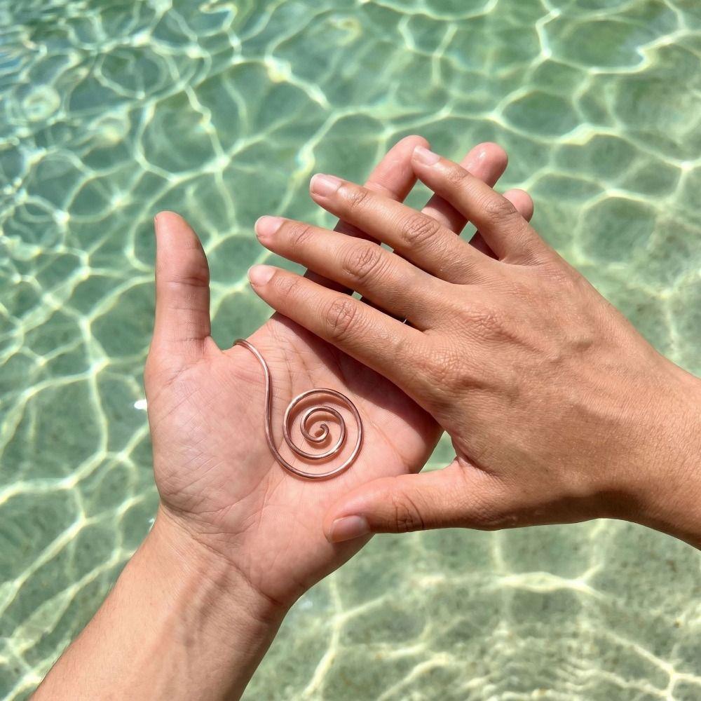 Adjustable Copper Palm Ring Portable Reiki Energy Spiral Hand Ring New Copper Cuff  for Meditation