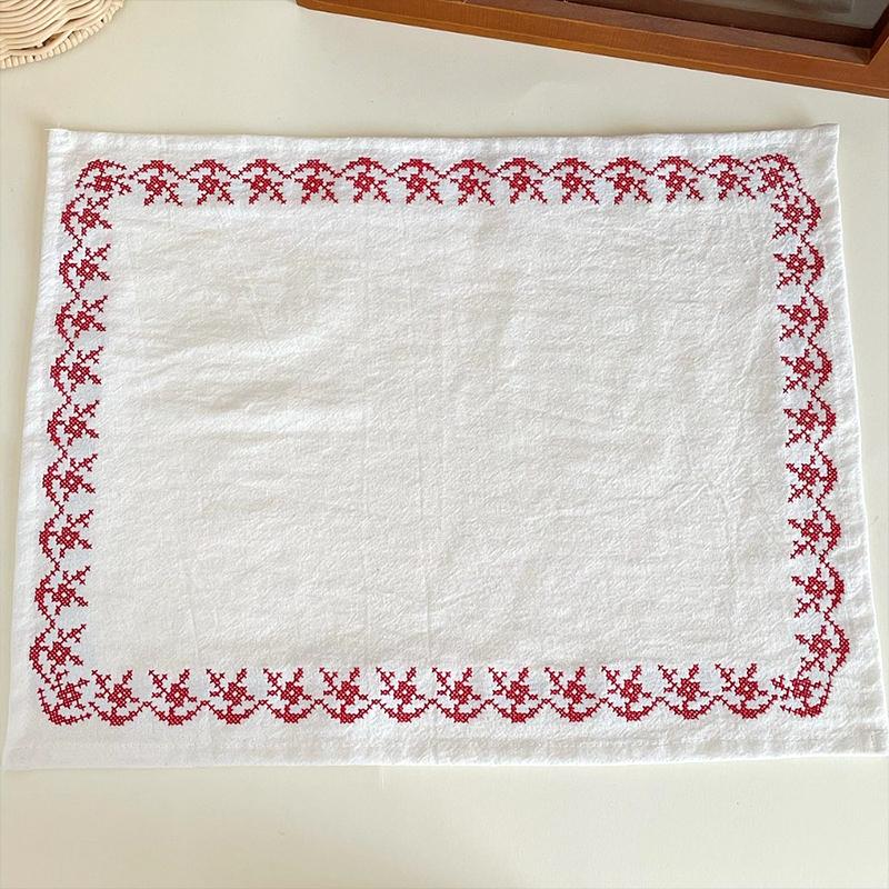 1Pc Placemat Retro Style Cotton Rural Style Embroidered Originality Photography Props Decorative Cloth Figure