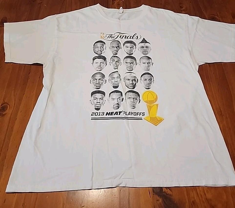 Miami Heat Tee XL 2013 NBA Champions Lebron James Wade Stadium Giveaway Rare