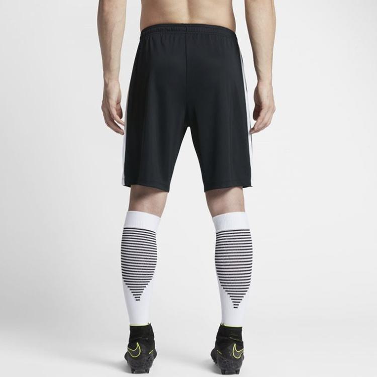 Nike Быстросохнущие дышащие тренировочные футбольные шорты мужские черные 832900-010
