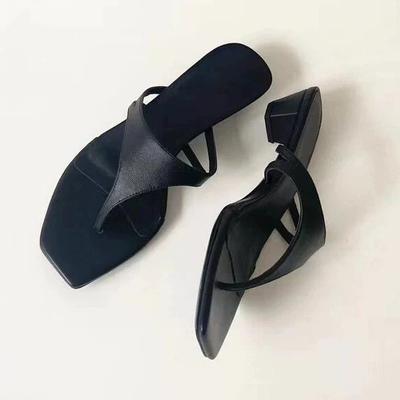 Шлепанцы из натуральной кожи с французским квадратным носком на клипсе для женщин, новая летняя модель 2025 года, пляжные сандалии на толстом высоком каблуке