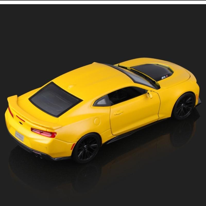 Maisto 1:24 Chevrolet Camaro ZL1 Alloy Alloy Sports Car Diecast Metal Scale Car Model Static Collection Childrens Toy Car Gifts