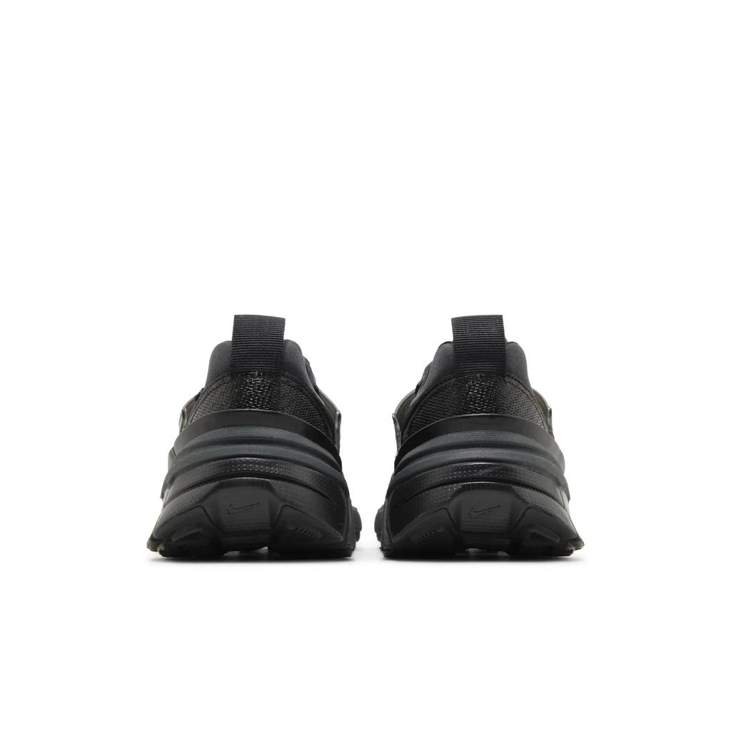 Nike Женские V2K Run 'Черный Антрацит' (женские размеры) Черные / Антрацитовые / Темно-дымчато-серые Беговые кроссовки FD0736 001