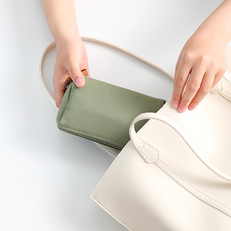 Korean Style Portable Mini Makeup Bag & Coin Purse - Women's Travel Cosmetic Storage