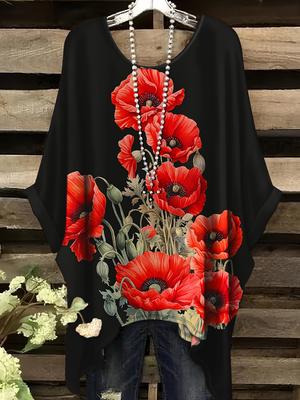 Большой размер - Женская футболка большого размера с цветочным принтом - Ярко-красные маки и зеленые листья