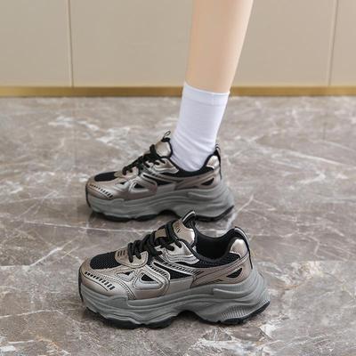 Женская обувь – Кроссовки