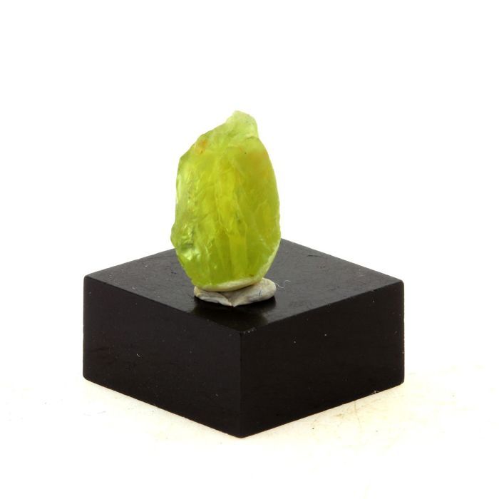 Pierres et Minéraux. Peridot. 7.0 ct. Skardu District, Baltistan, Pakistan.