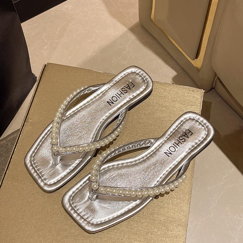Модные женские шлепанцы Лето Новые женские тапочки Модные жемчужные пляжные шлепанцы для женщин Нескользящие сандалии на плоской подошве Sandalias De Mujer2025