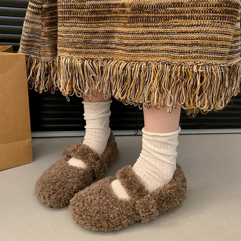 Плоские туфли женские плюшевые тапочки для взрослых тапочки женские флок низкий мех 2024 Рим базовые резиновые Мэри Джейн с мехом короткие Zapatil