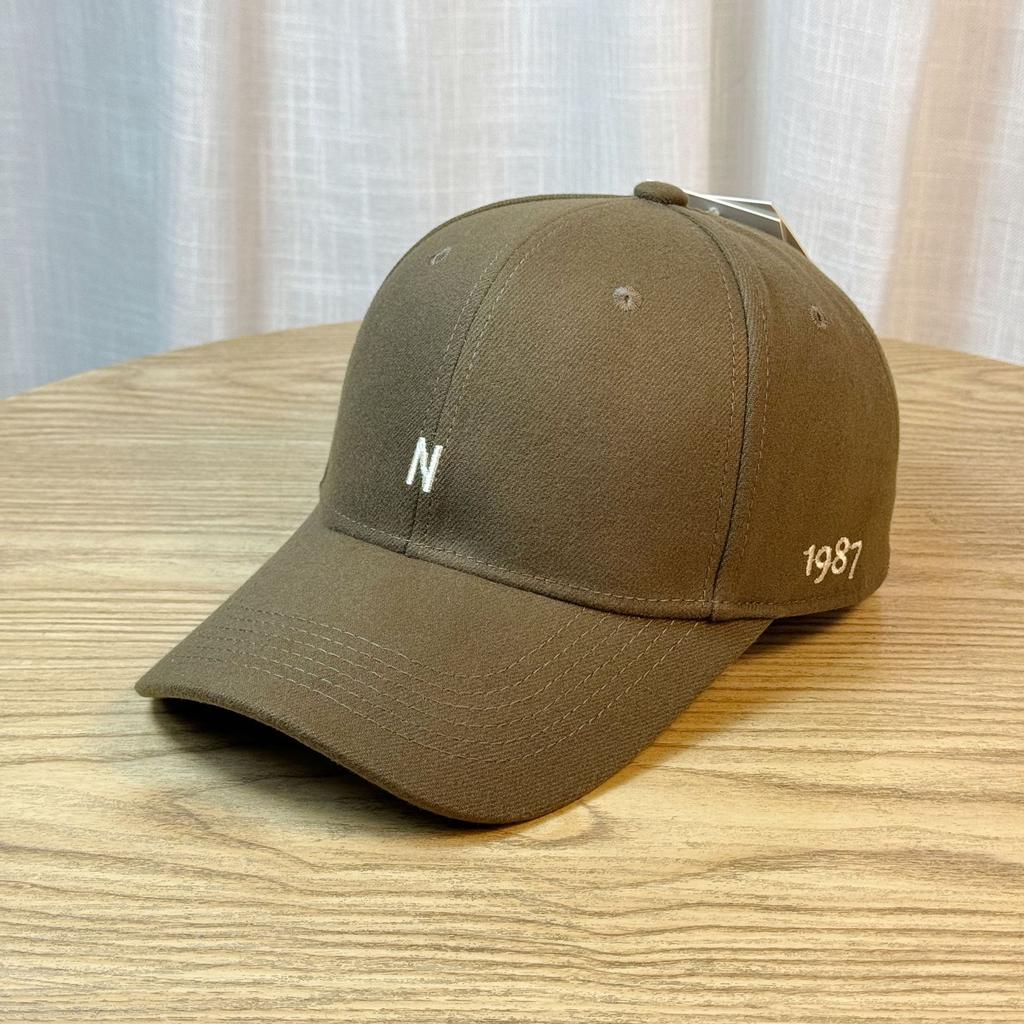 Korean-style woolen embroidery N Letter-printed baseball cap for women, versatile for autumn and winter, suitable for young and middle-aged, casual