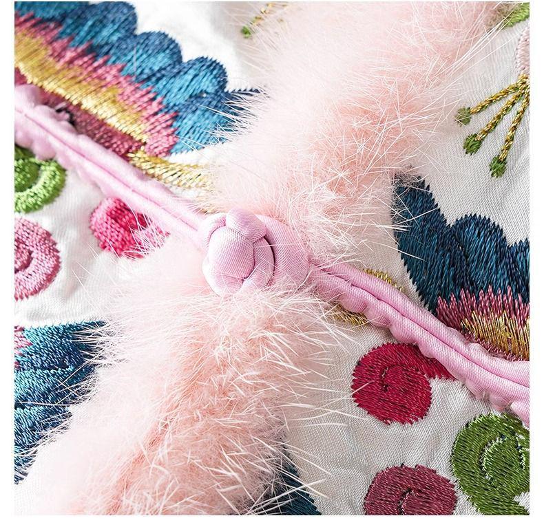 Women's Ethnic Embroidered Cotton-Padded Winter Vest