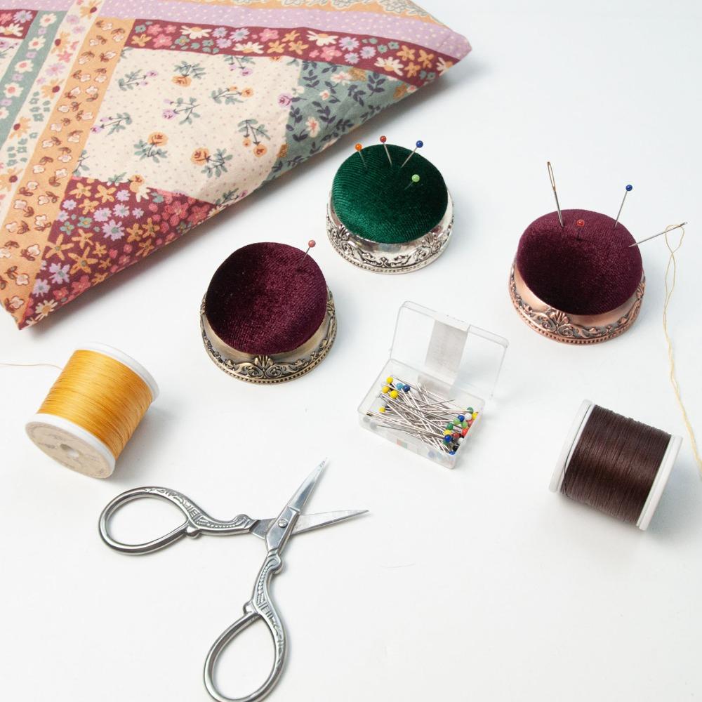Soft Elastic Design Vintage Pin Cushion Metal Base Metal Base Pin Cushion For Sewing