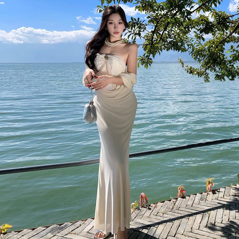 Elegant Autumn Evening Fishtail Dress - Sophisticated Style for Women