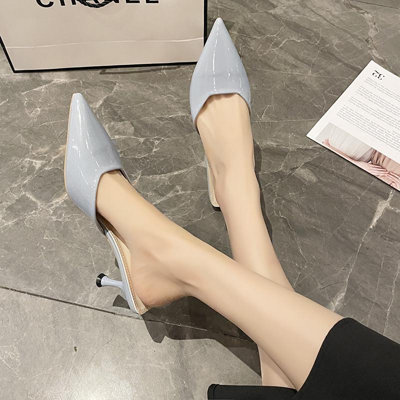 2025 остроносые трендовые сандалии сексуальные ленивые тапочки весенние новые модные тапочки с сумкой на голове полутапочки туфли на шпильках