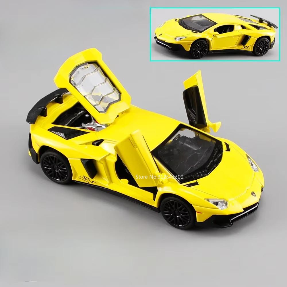 1:Модель спортивного автомобиля Lambor V12 LP750 Масштаб 32 Игрушка Сплав Литье под давлением Оттяжка Звук Свет Симуляция Транспортное средство Подарки на день рождения для детей