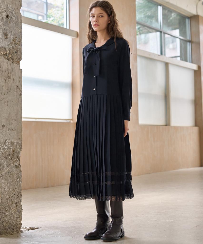 MITTE Sailor Ribbon Lace Pleats Dress_Navy