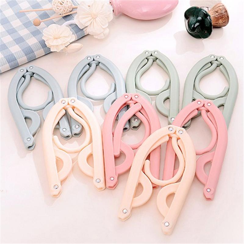Fashion Creative Travel Portable Foldable Clothes Hanger for Outdoor Travel Simple Clothes Hanger