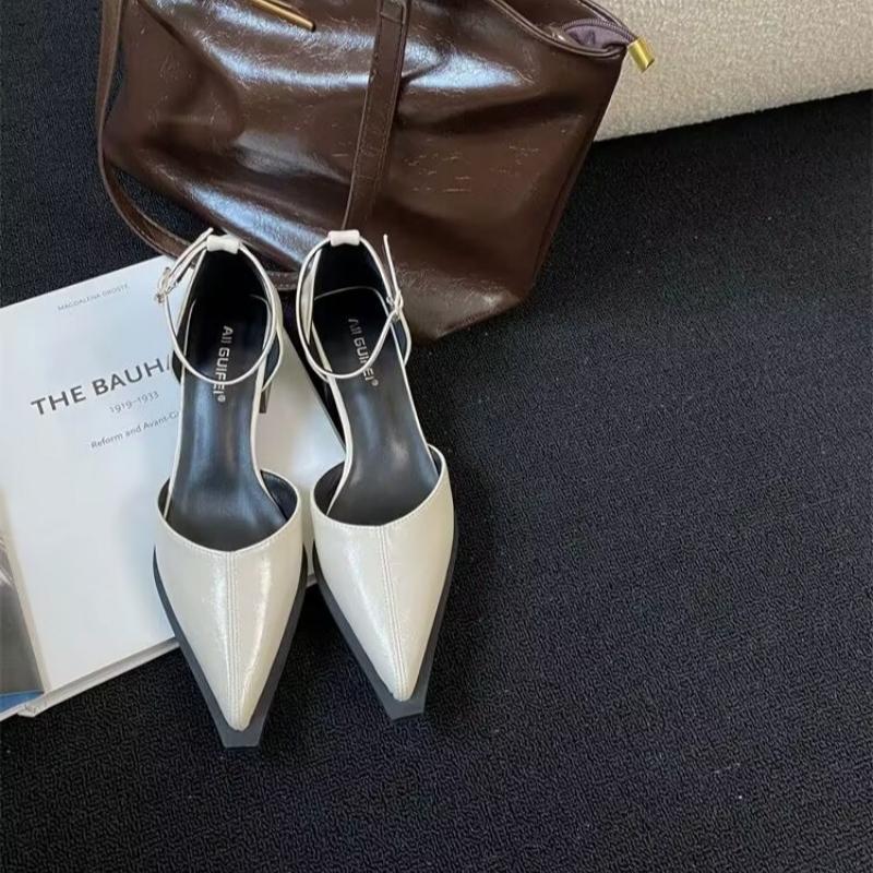 Мода Лето 2025 Новые Женские Черные Модные Сандалии Женские Туфли на Каблуках Сексуальные С Острым Носком Сандалии Женские Туфли на Низком Каблуке