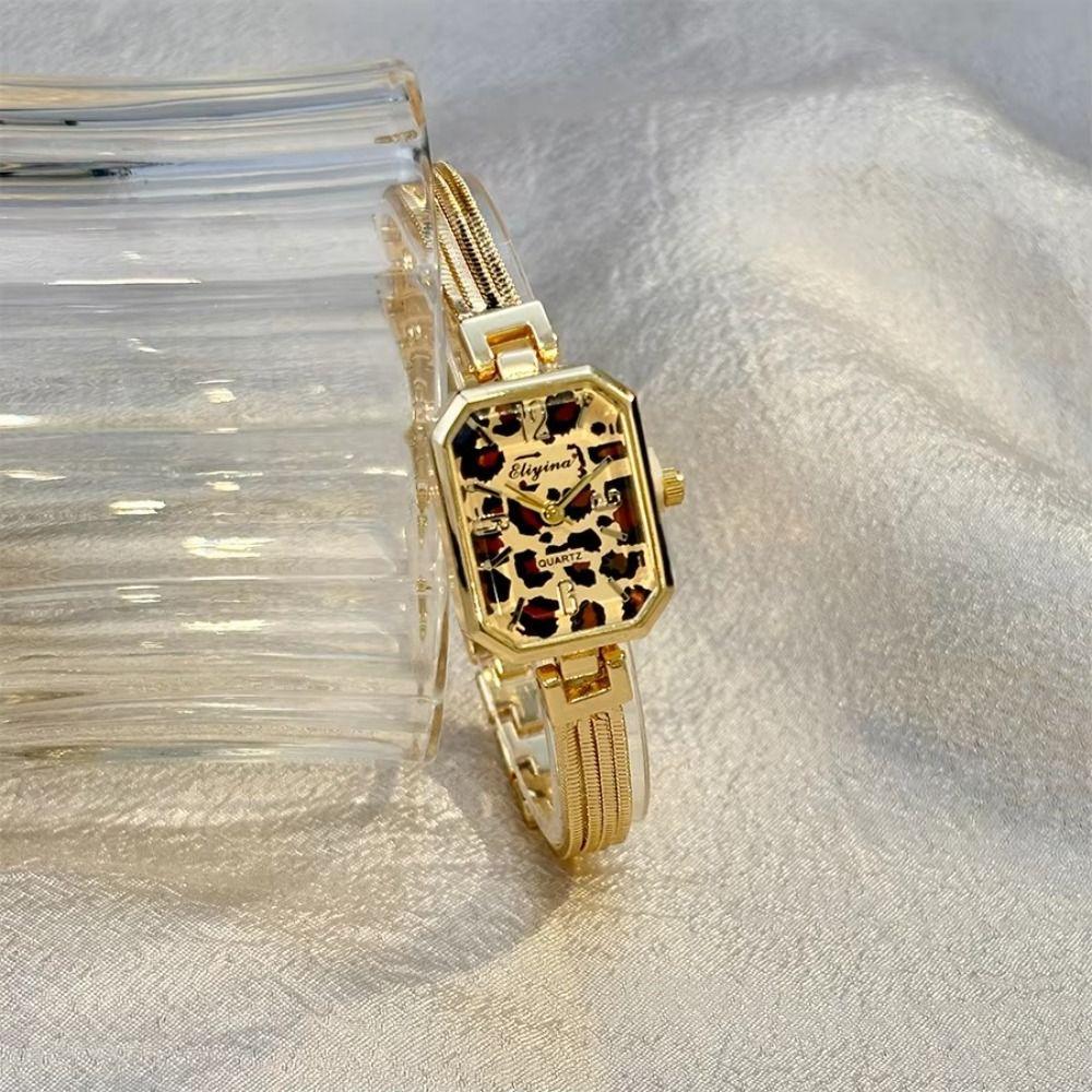 Gold Quartz Wristwatch Alloy Rectangular Quartz Watch Antique Tassel Chains Watch  Daily Use